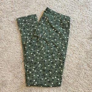 Old navy green floral leggings